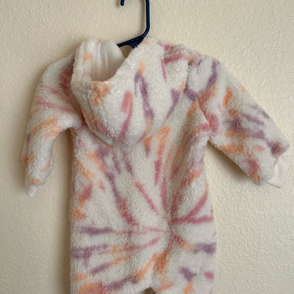 Baby snow suite